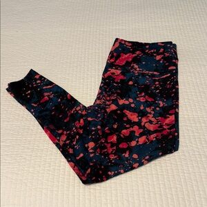 Women’s Paint Splash LuLaRoe Leggings Black and Turquoise w/Redish Pink  Splash